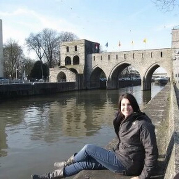 Meet your Posher, Valérie - Picture 1 of 1